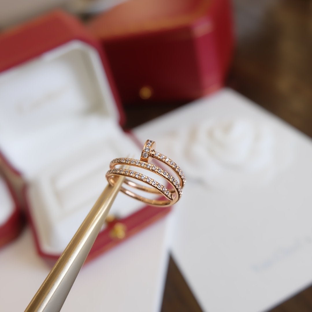 JUSTE RING 1.8MM PINK GOLD DOUBLE ROW DIAMONDS Secondary image