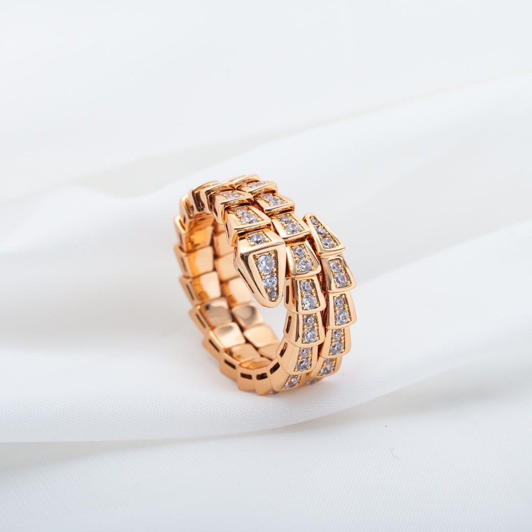 SERPENTI RING PINK GOLD DIAMOND DOUBLE ROW Secondary image