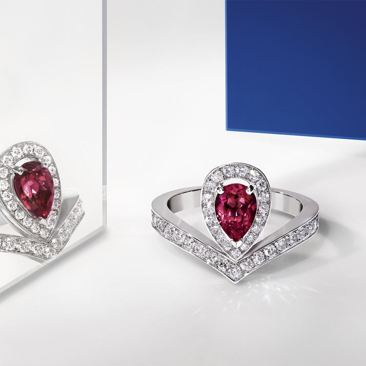 JOSEPHINE RED DIAMOND SILVER RING Secondary image