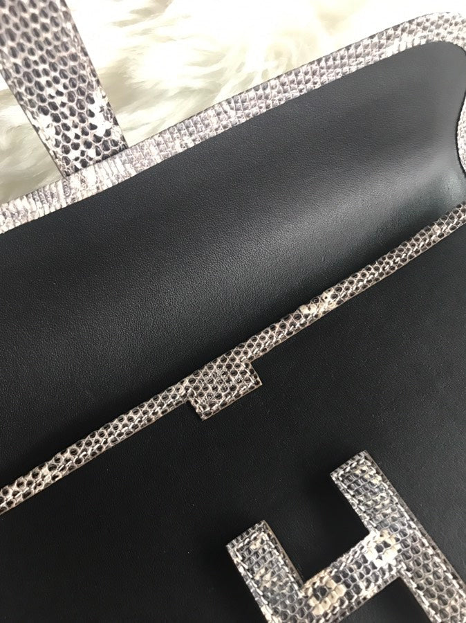 JIGE ELAN 29 CLUTCH IN BLACK CALFSKIN WITH WHITE LIZARD SKIN