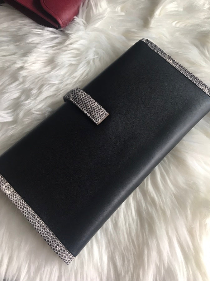 JIGE ELAN 29 CLUTCH IN BLACK CALFSKIN WITH WHITE LIZARD SKIN