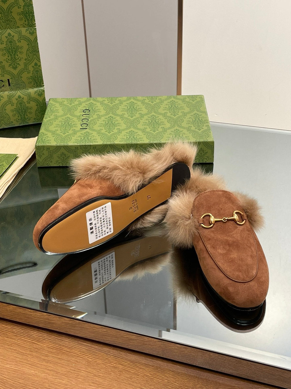 HORSEBIT MULE IN BRONZE BROWN SUEDE AND LAMB WOOL LINING