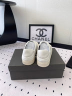 CASUAL SHOES IN WHITE LAMBSKIN