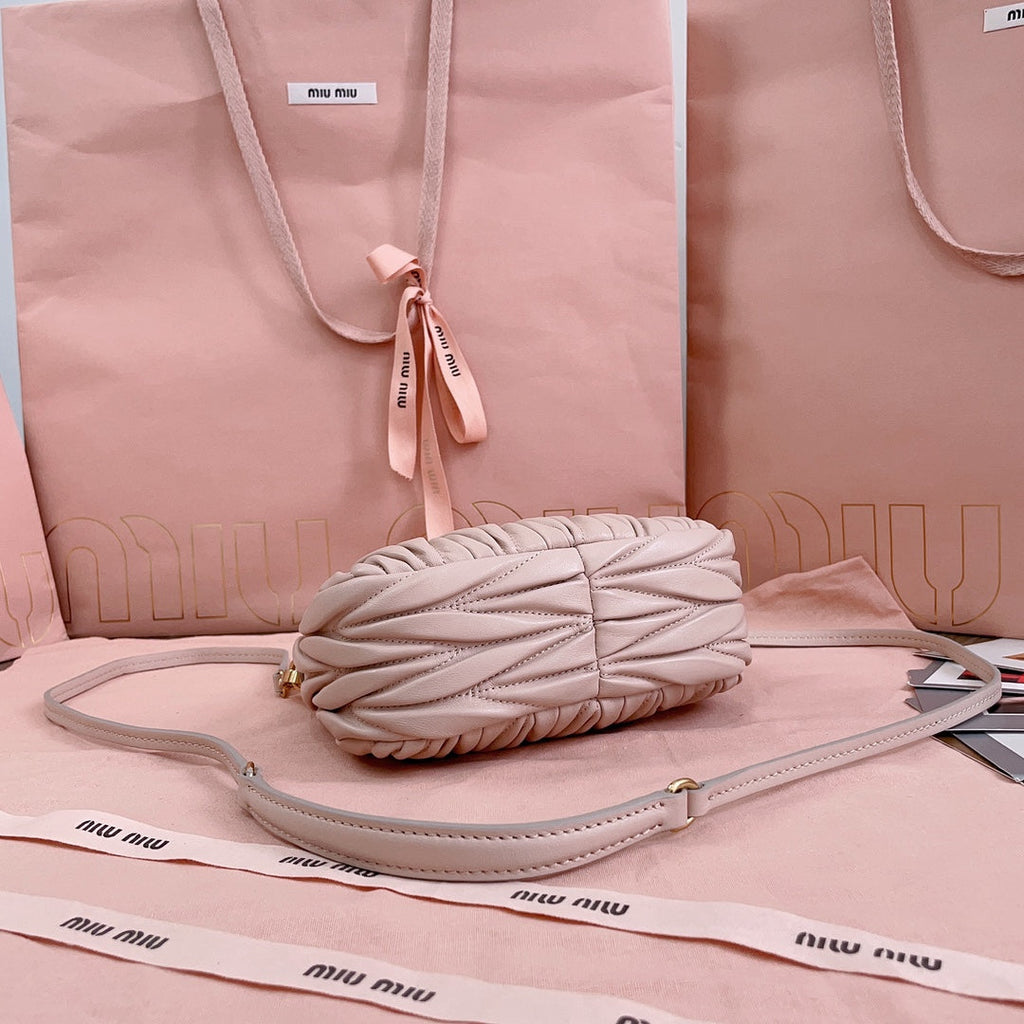 WANDER MATELASS¨¦ NAPPA MINI BAG 18 IN NUDE PINK LAMBSKIN