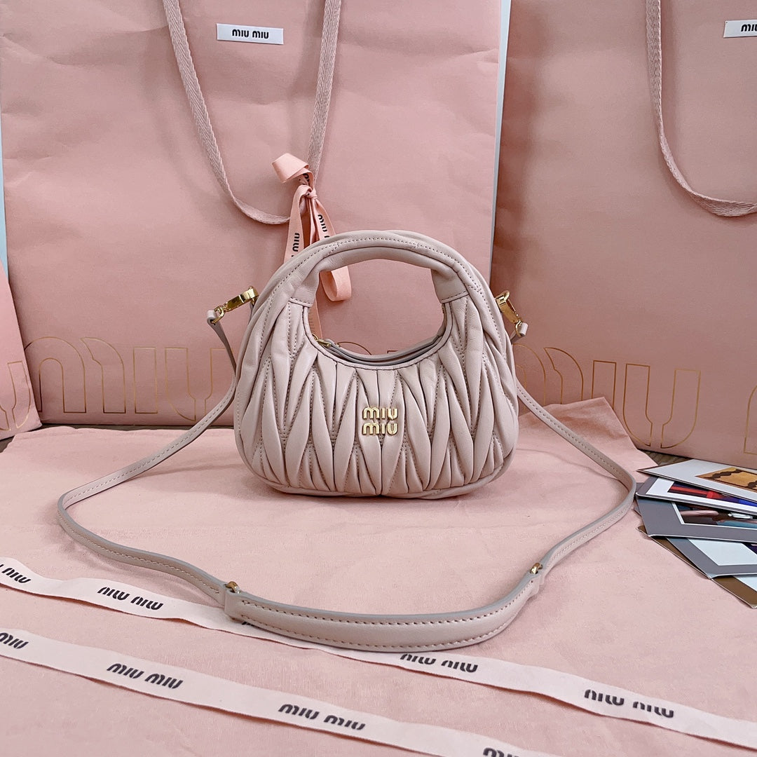 WANDER MATELASS¨¦ NAPPA MINI BAG 18 IN NUDE PINK LAMBSKIN
