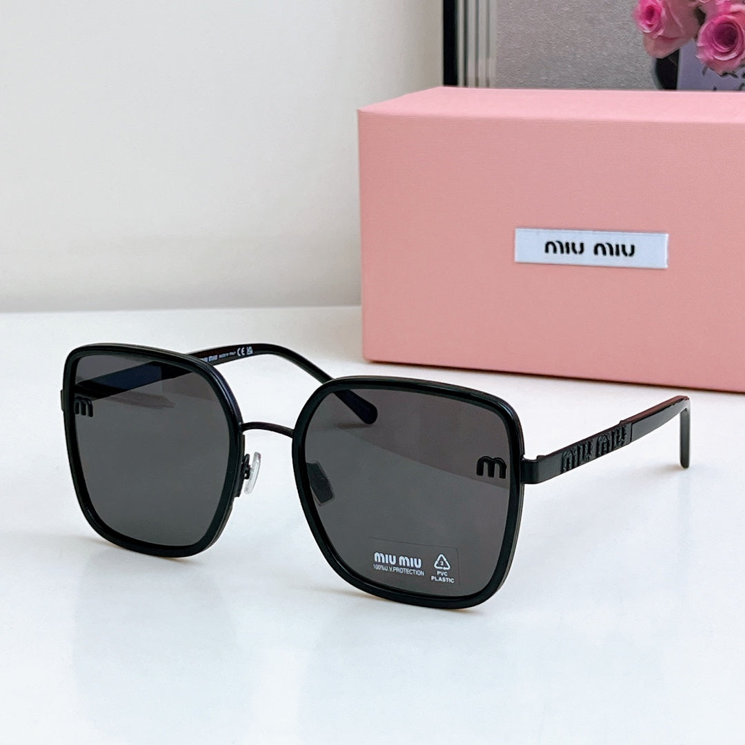 LOGO SQUARE SUNGLASSES 𝘚𝘔𝘜08𝘚 IN METAL Secondary image
