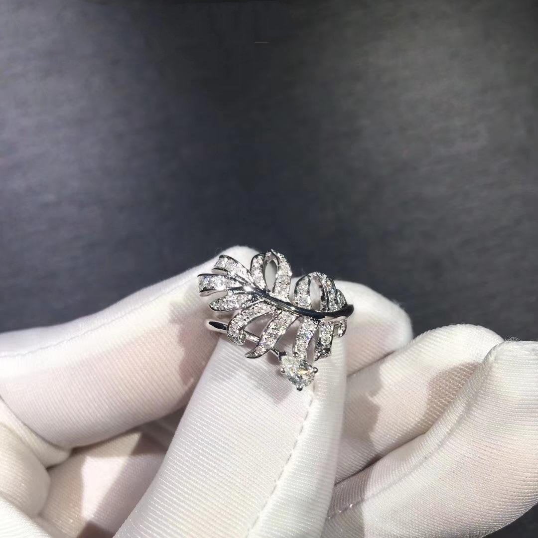 PLUME DE SILVER DIAMOND RING Secondary image
