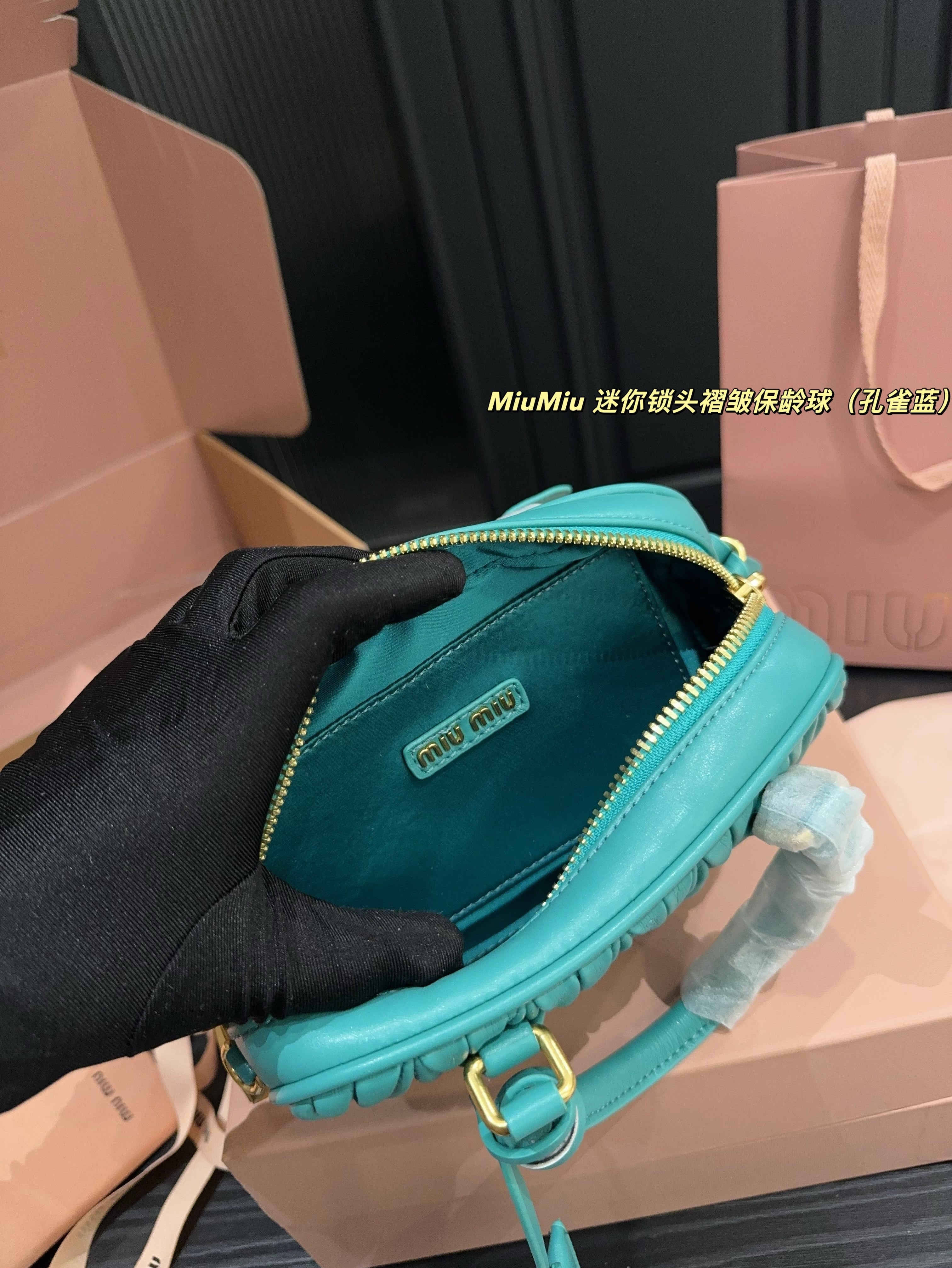 ARCADIE MATELASS¨¦ BAG 20 IN HIPPIE BLUE LAMBSKIN GOLD HARDWARE