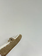 LACE-UP LOAFERS IN TORTILLA SUEDE AND WHITE FLEECE LINING