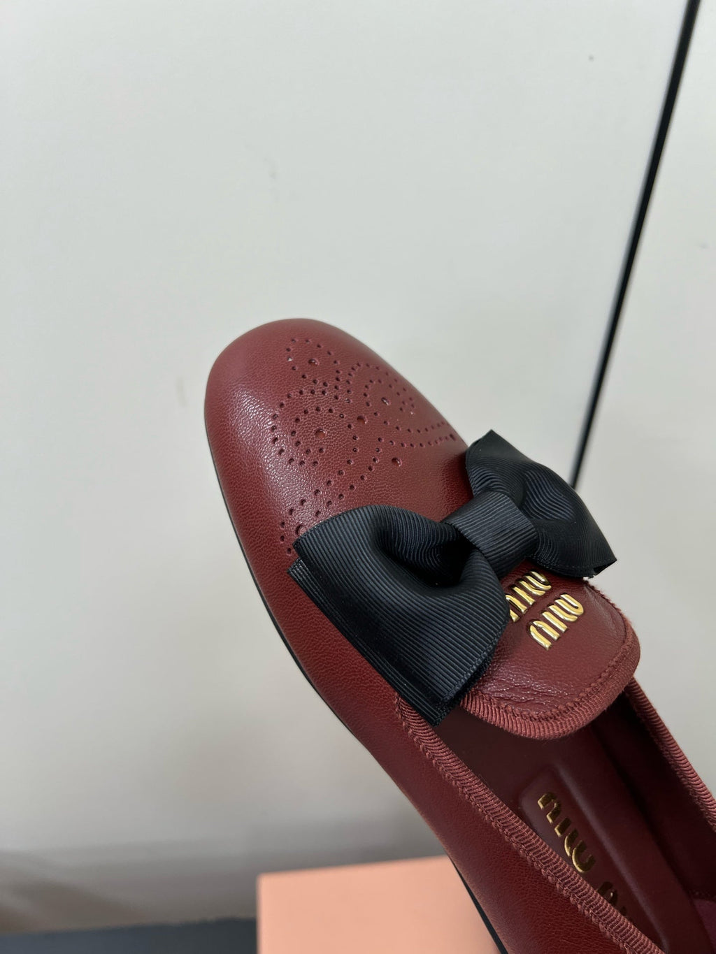 LOAFERS WITH BOW IN RED BROWN SHEEPSKIN