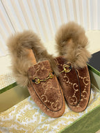 HORSEBIT MULE IN SYRUP BROWN MONOGRAM VELVET AND LAMB WOOL LINING