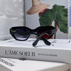 LOGO CAT EYE SUNGLASSES 513008 IN BLACK ACETATE WAVY FRAME