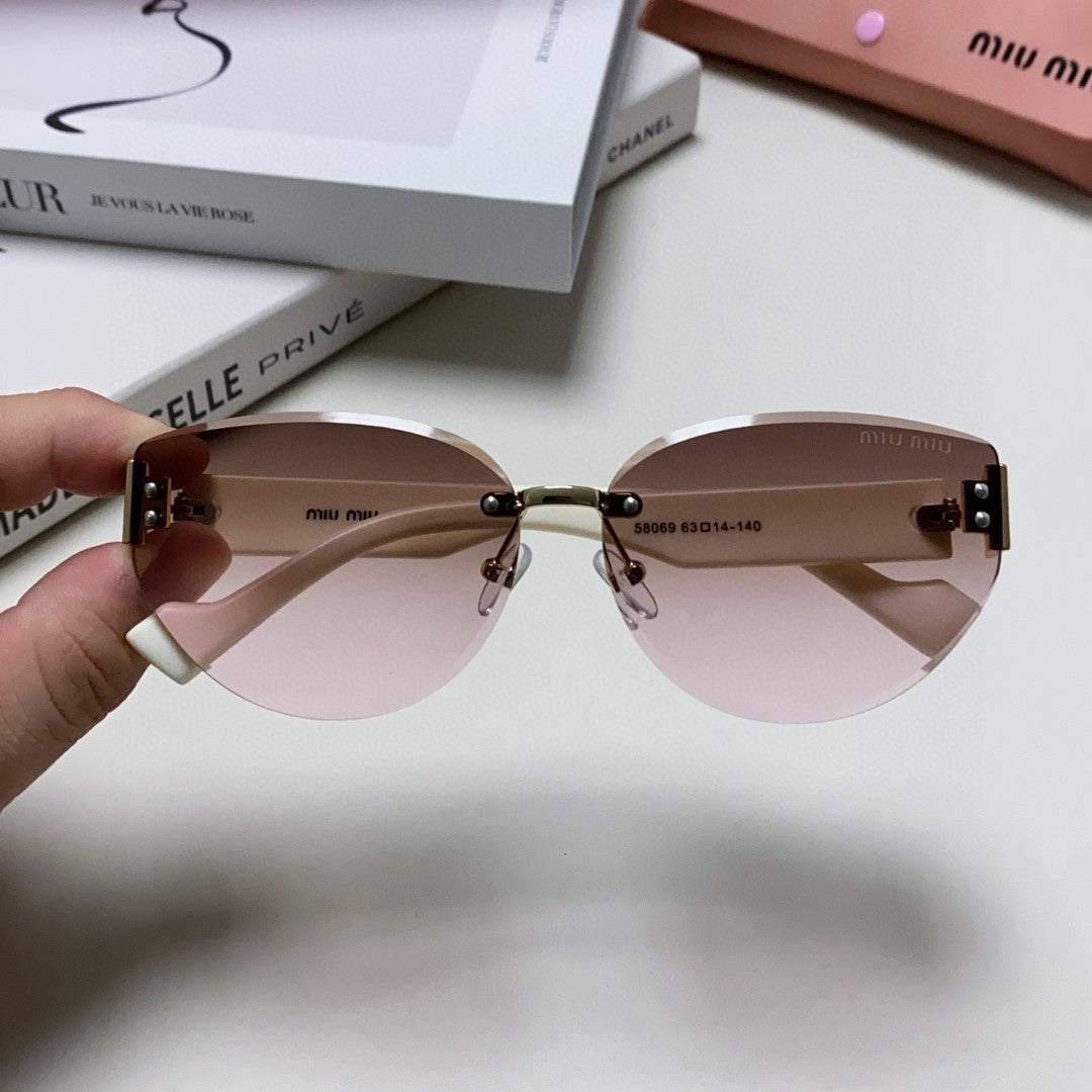 LOGO SUNGLASSES 513011 IN WHITE ACETATE Secondary image