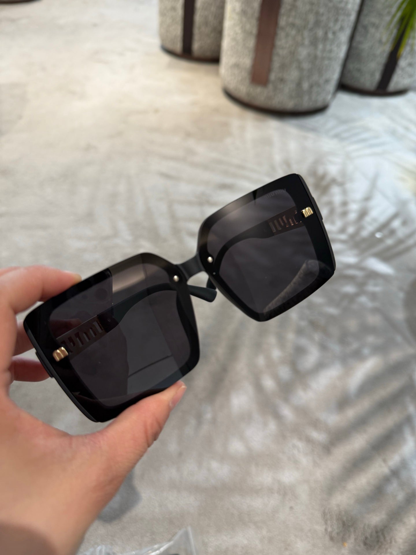 LOGO SQUARE SUNGLASSES 512016 IN BLACK ACETATE