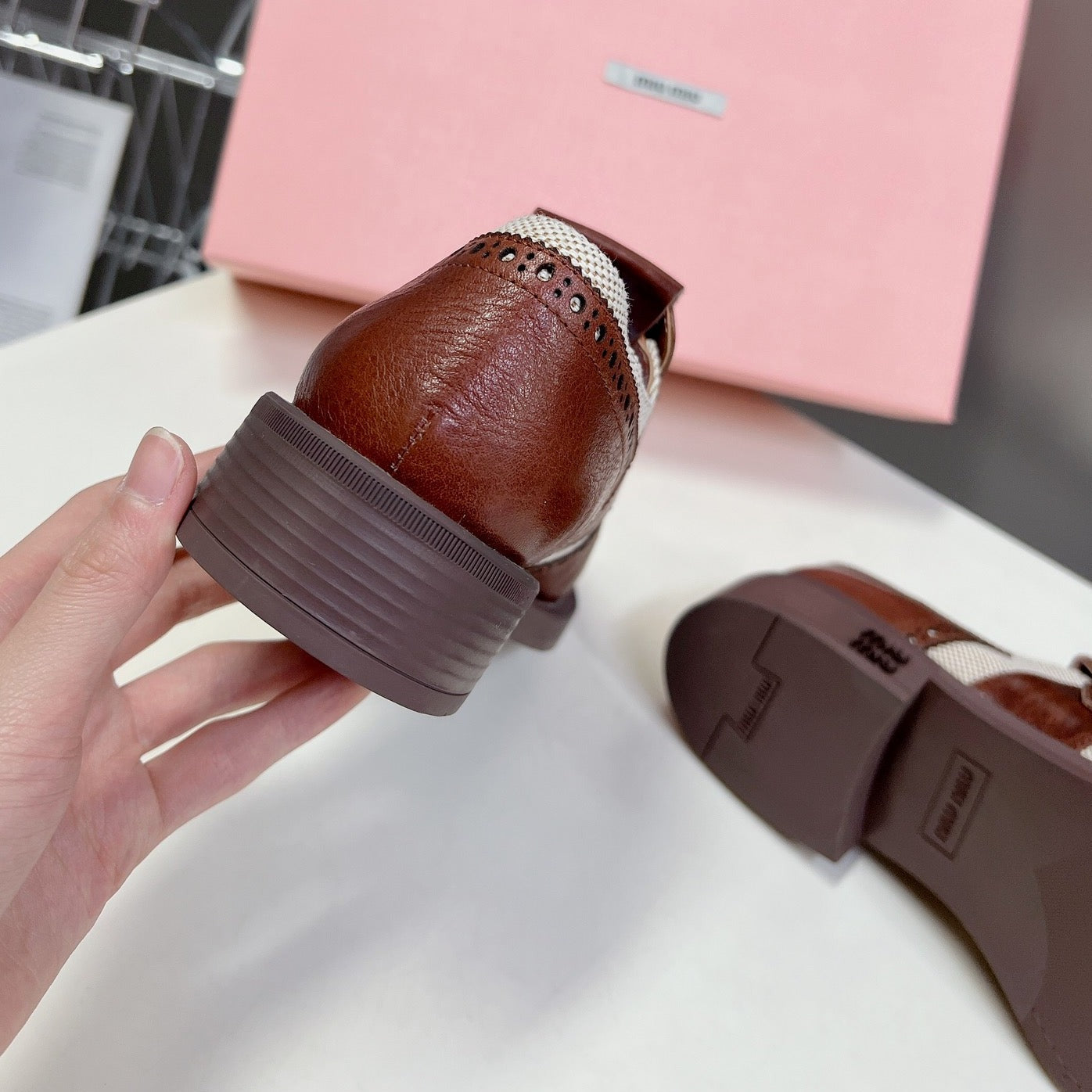 UNIQUE THICK-SOLED OXFORD BRIGHT BROWN MIX CREAM CALFSKIN